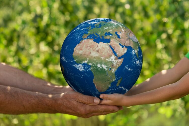 Compra y Vende Artículos Usados con Bindo.es: Una Forma Ecológica y Responsable de Contribuir al Cuidado del Planeta